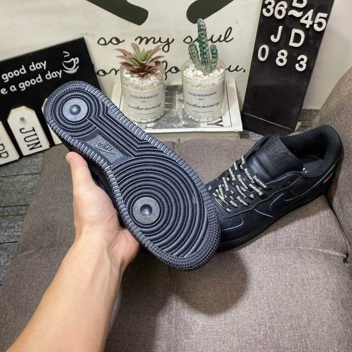 Buty sportowe unisex czarne damskie Trampki Nowy z metką R.42.5