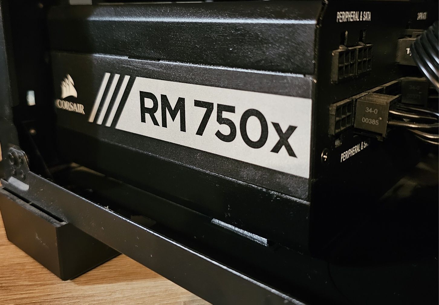 Zasilacz corsair rm750x