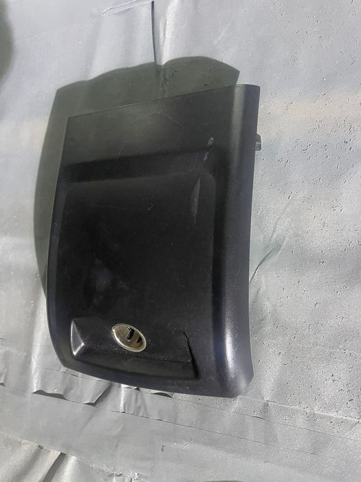 Накладка з прикурювачем Volvo v50, s40