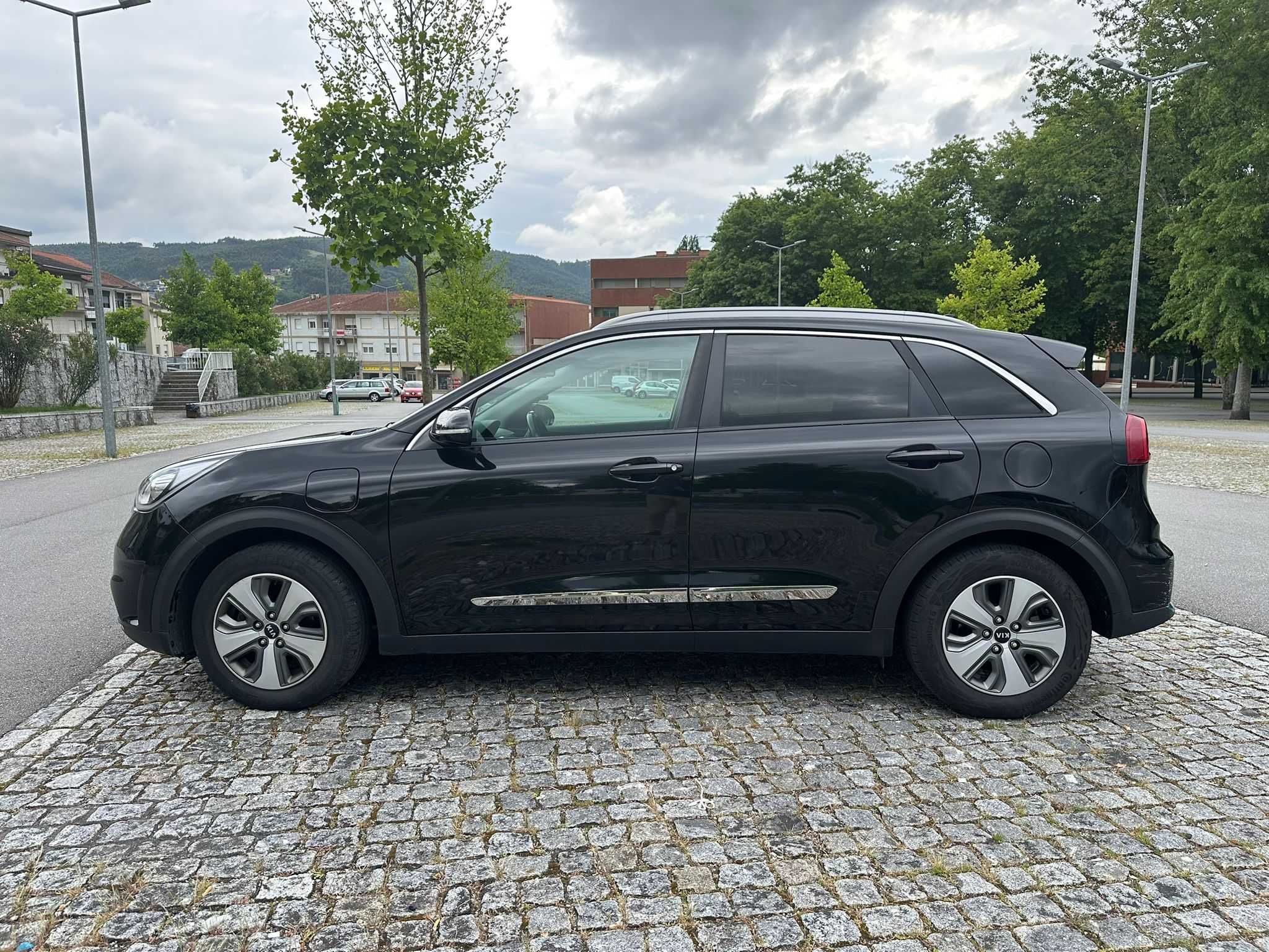Kia Niro PHEV EX 2019 | Nacional | Garantia até 2026