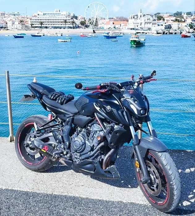 MT 07 - 2021 - 20k kms - Full Extras- OPORTUNIDADE