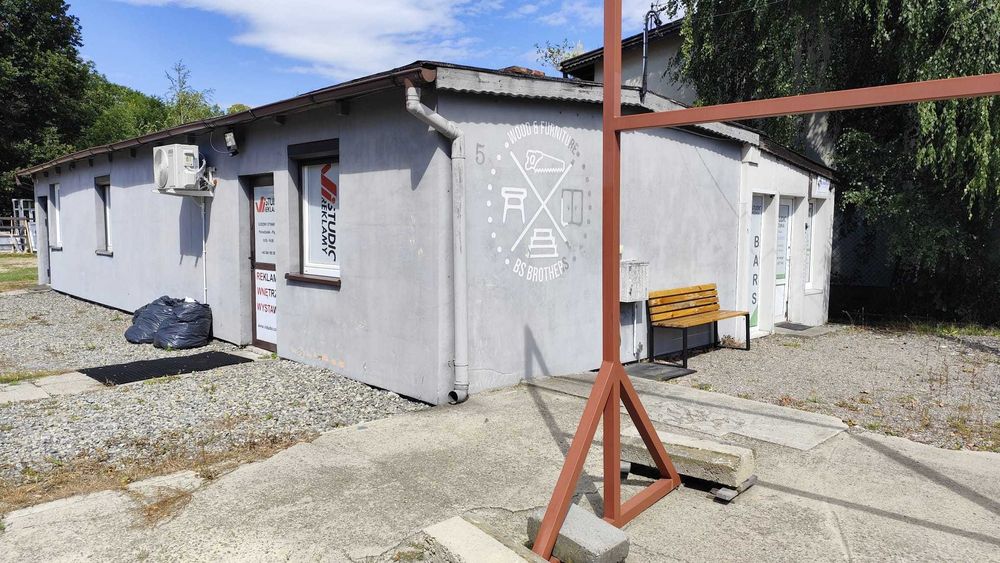 Lokal usługowy w centrum Bystrej, 60 m2, miejsce parkingowe