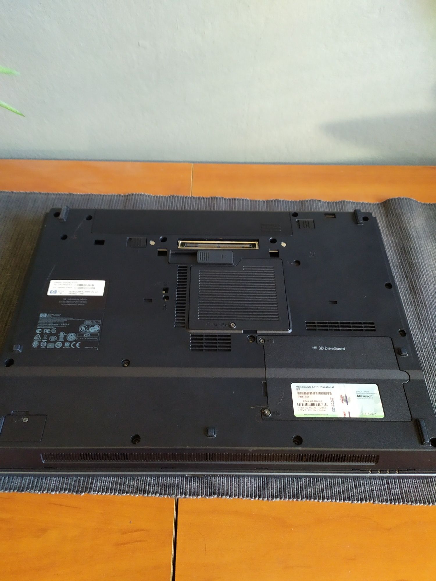 Laptop HP compaq 6715b AMD turion