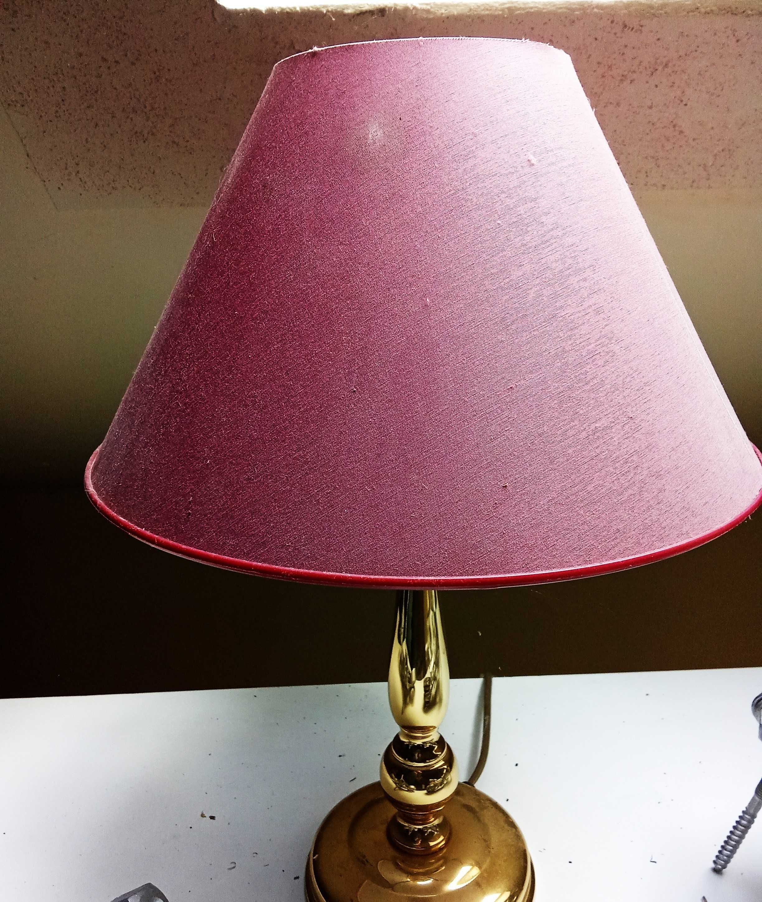 Lampka nocna biały  klosz .  Styl retro