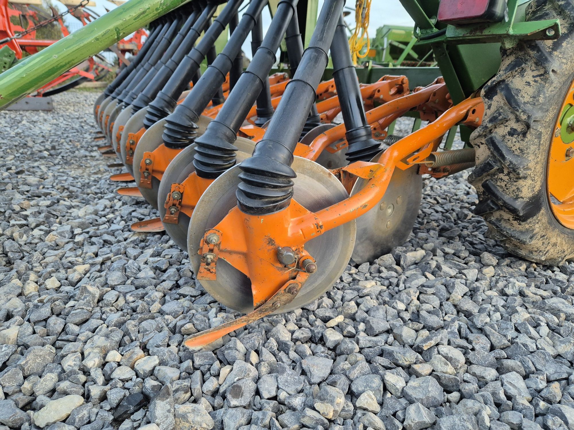 Amazone 2.5m  D7 D8  Special siewnik talerzowy  Ładny stan. Ścieżki !