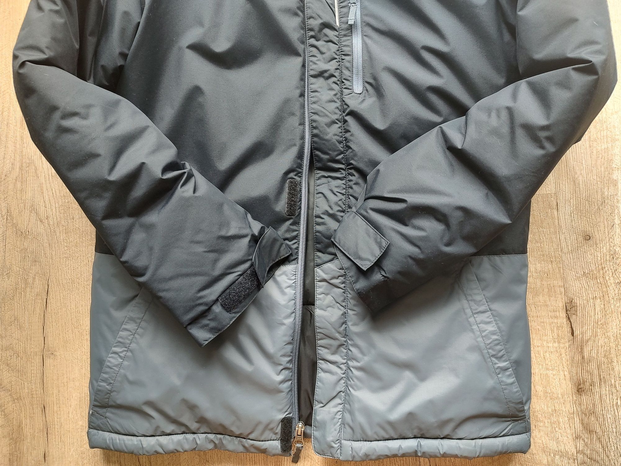 Зимова курточка Columbia р.158