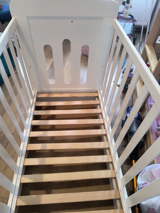 Łóżeczko dziecięce