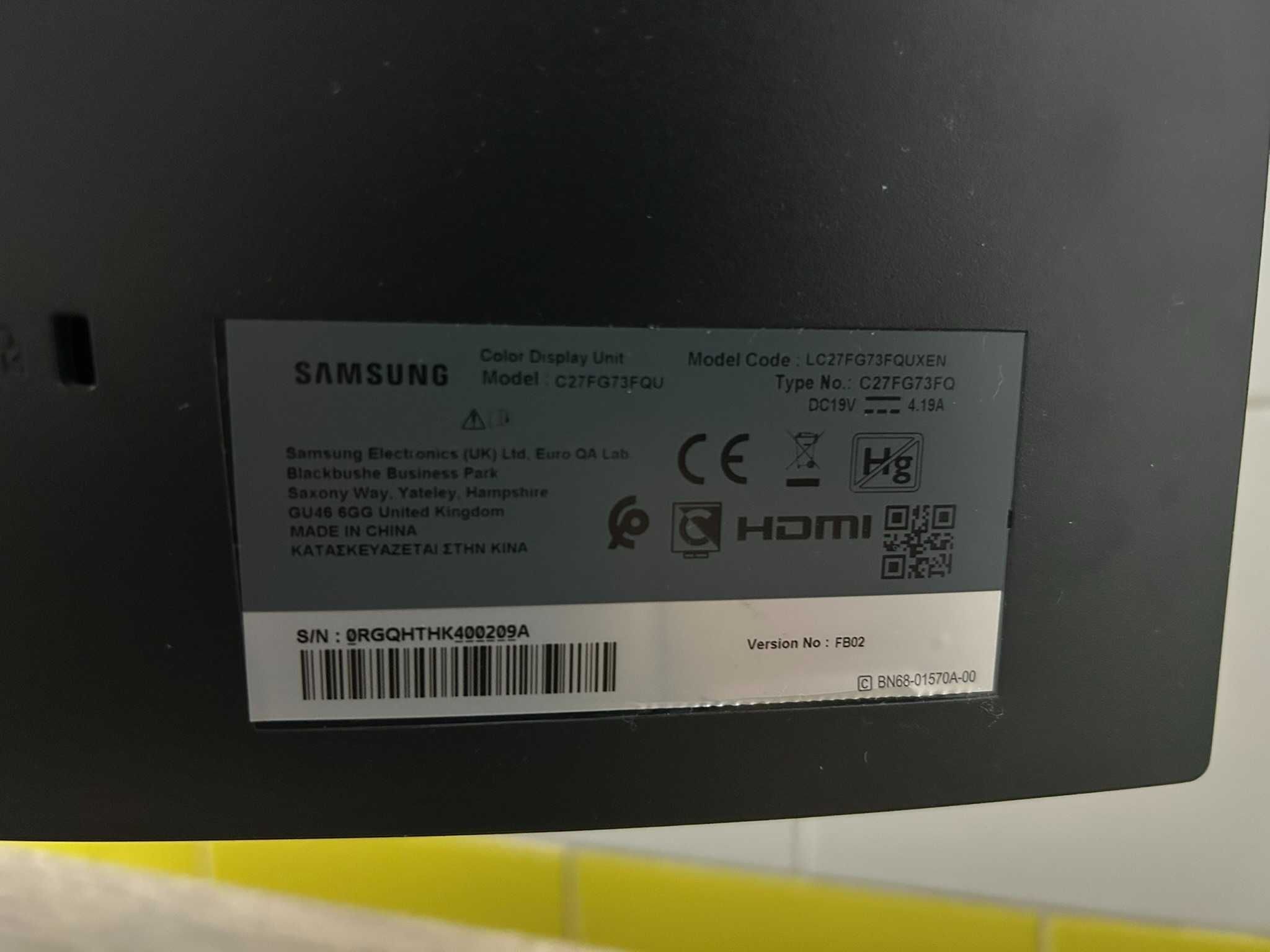 Monitor Samsung Curvo 27” – Modelo C27FG73FQU