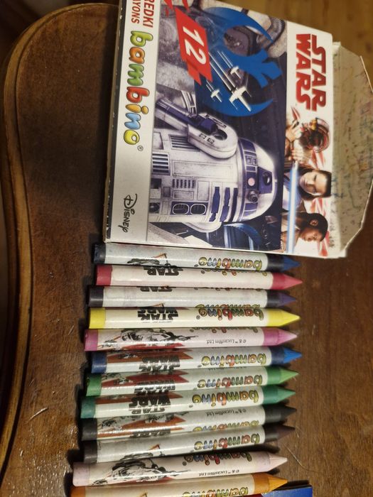 Kredki bambuko star wars 12 gratis