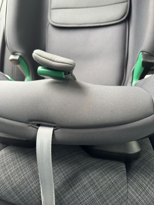 Britax Romer Advansafix i-size fotelik samochodowy9-36 kg Cosmos Black