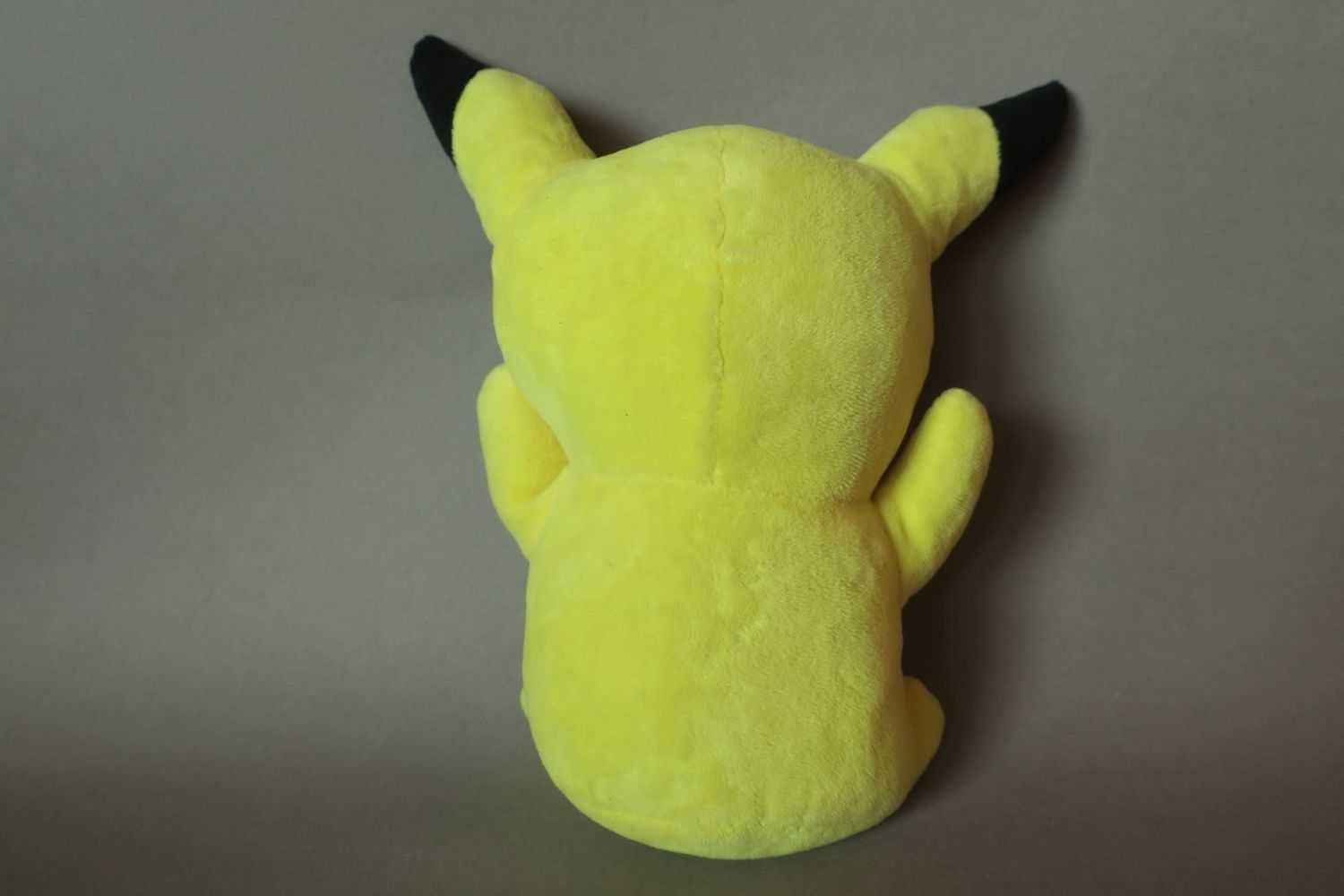 Maskotka Pikachu Pokemon 25 cm