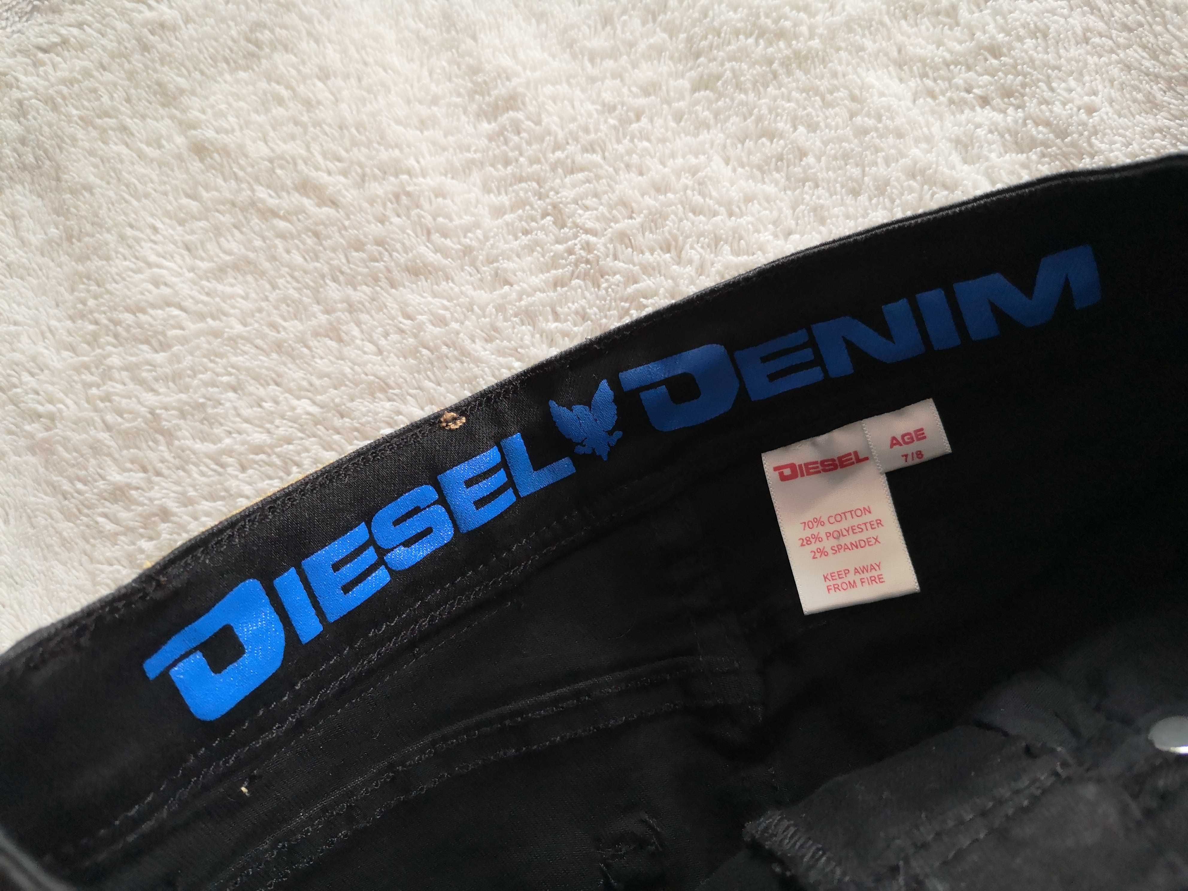 Czarne spodnie jeansowe jeansy Diesel 122 - 128 jak nowe