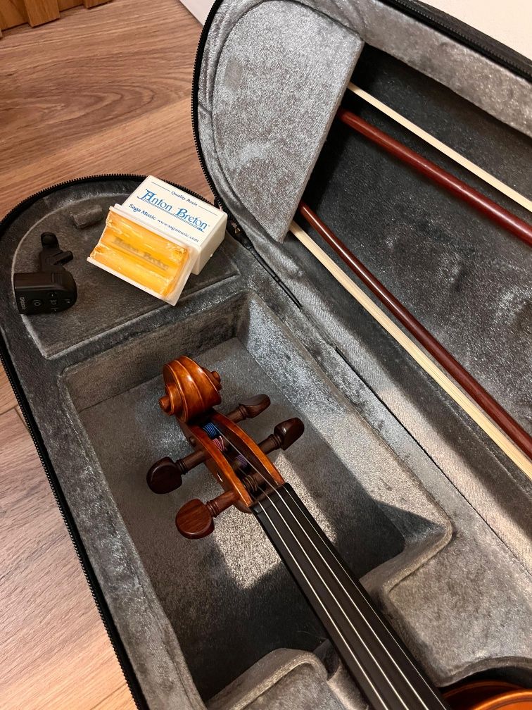 Violino Yamaha V5 (2011) 4/4 com acessórios – Excelente estado