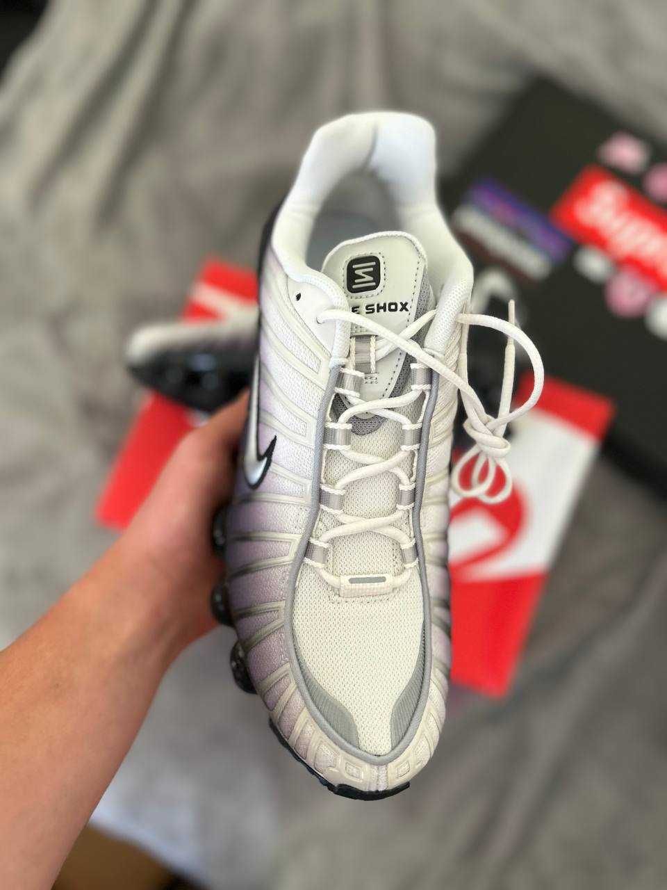 Оріг ! Nike Shox, Nike Air Max, Nike DN. Розмір 41. Кросівки Нові !