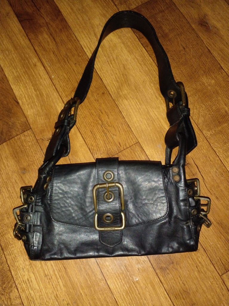 Сумку Dolce&Gabbana PRADA