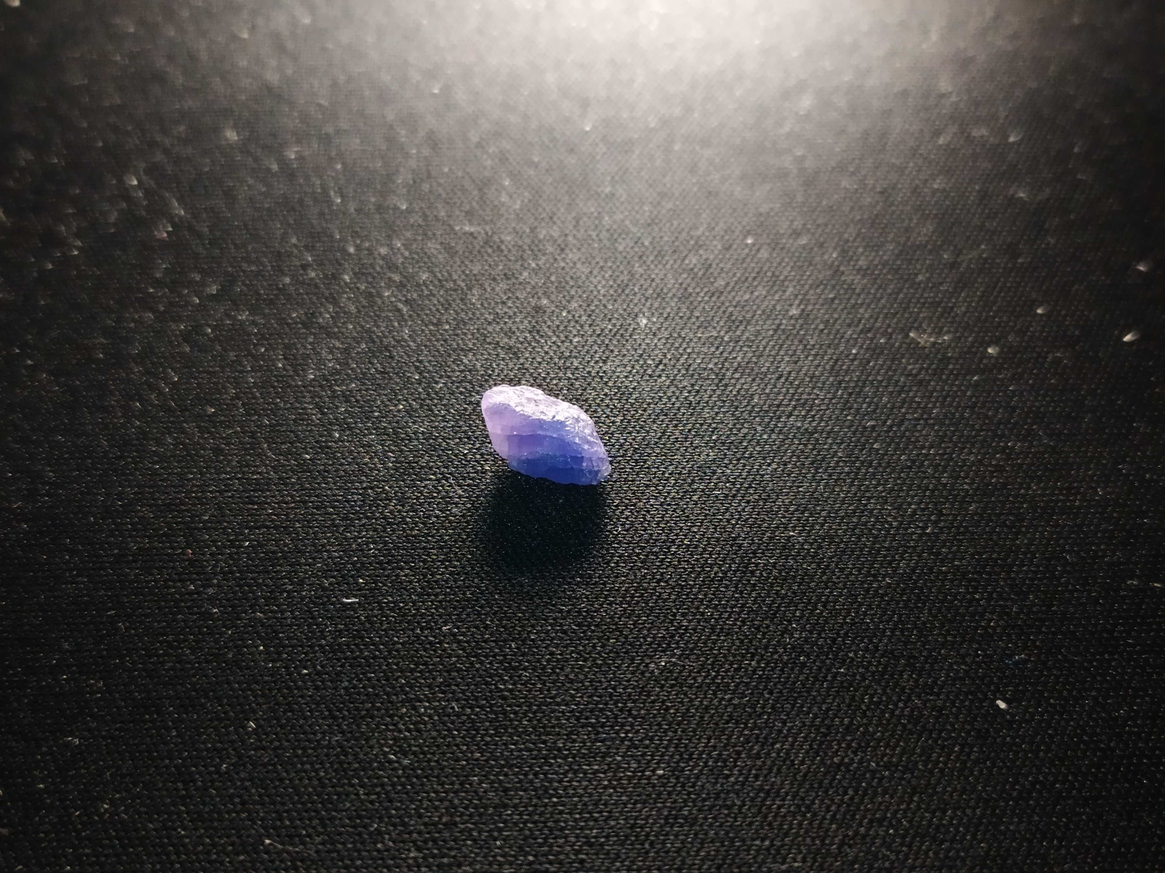 Szafir naturalny kryształ 2,45 ct