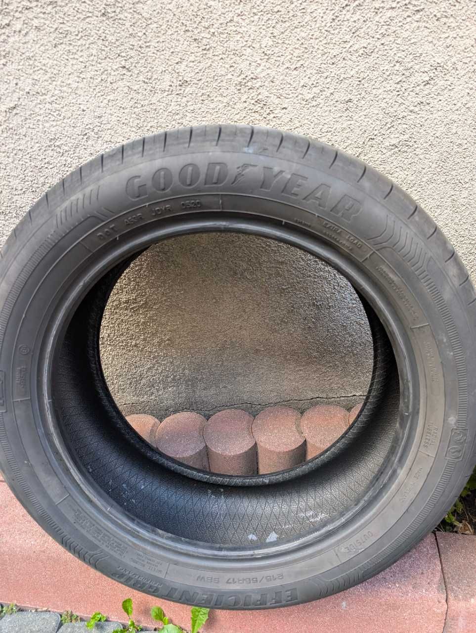 Opony samochodowe  Goodyear efficientgrip  sprzedam