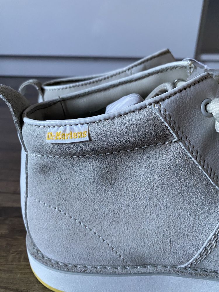 Замшеві черевкм Dr.Martens нові