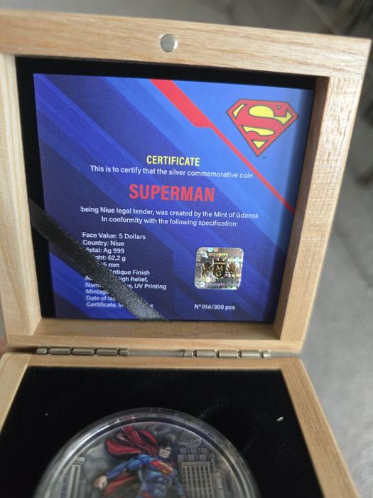 Ozdoba ze srebra o próbie 999  Superman 2 oz 9 Mennica Gdańska