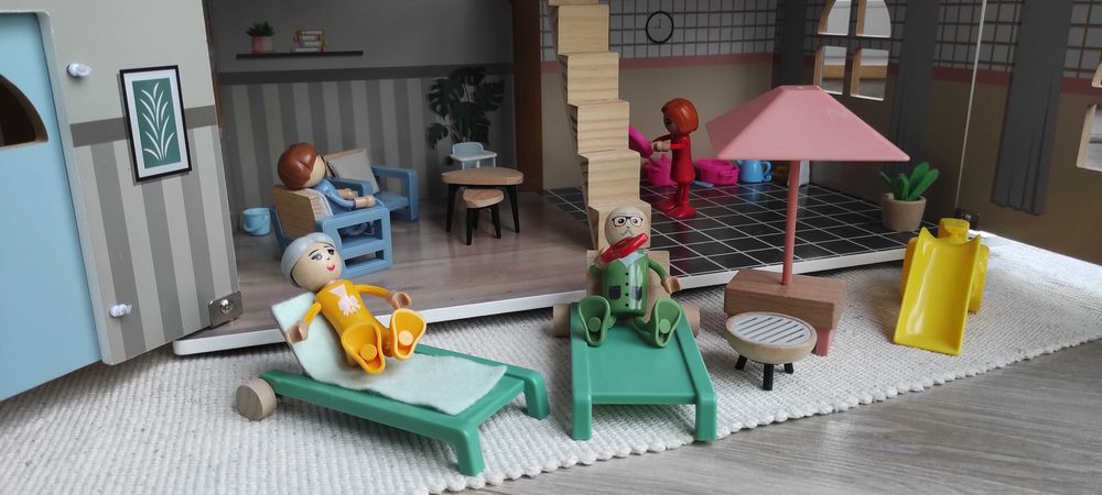 domek dla lalek z wyposażeniem LIDL
