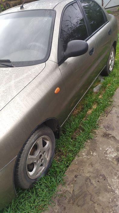 Продам ЗАЗ Ланос SE 2011 года максимальная комплектация газ/бензин