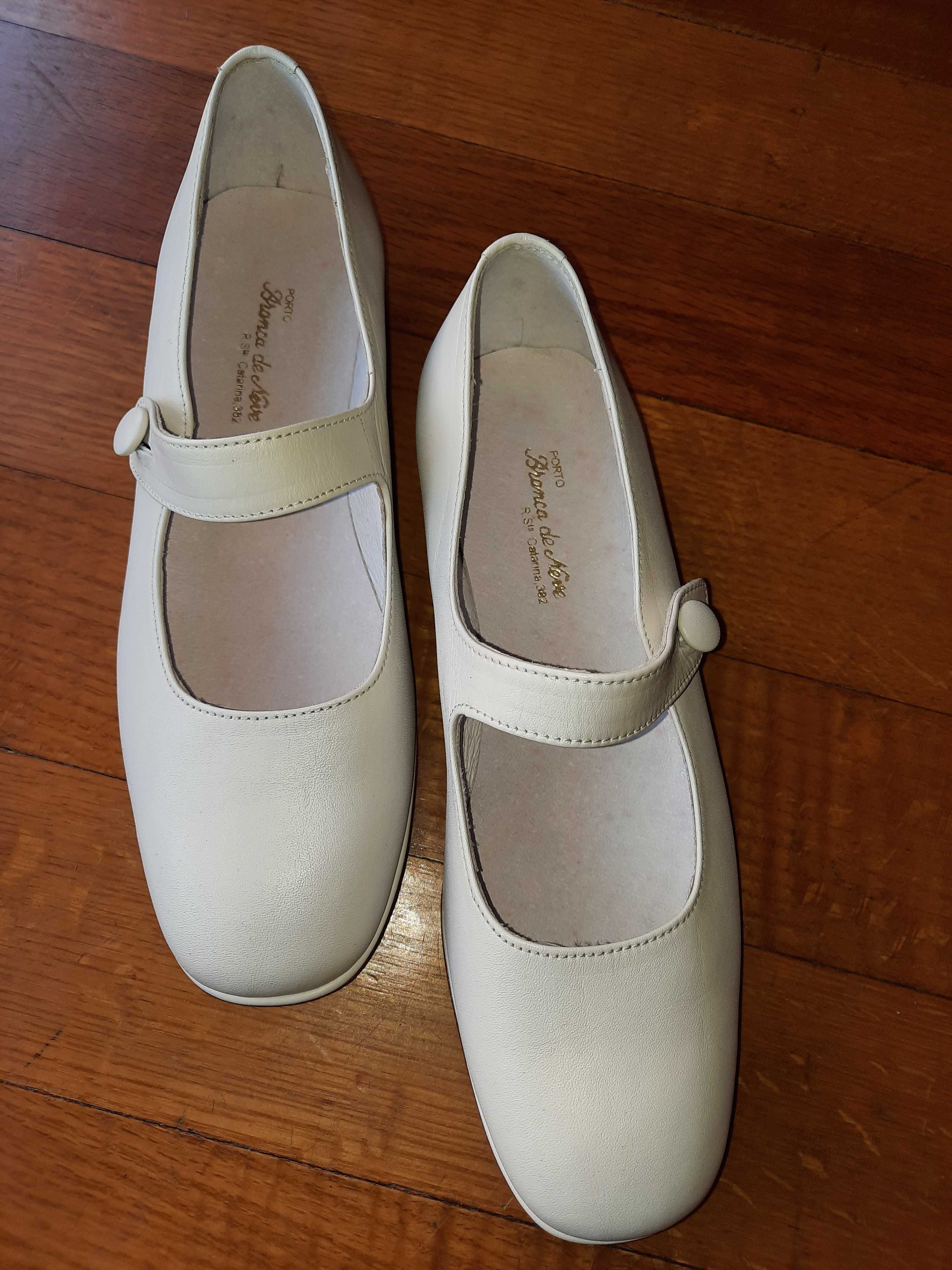 Sapatos de Cerimónia de menina - Numero 36 - Novos -  Branco Perola