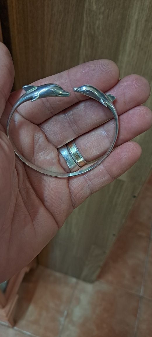 Escrava pulseira vintage em prata.