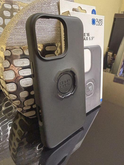 Capa Quad Lock iPhone 16 pro max