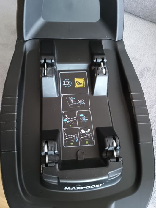 Fotelik Maxi Cosi pebble pro z bazą FamilyFix2