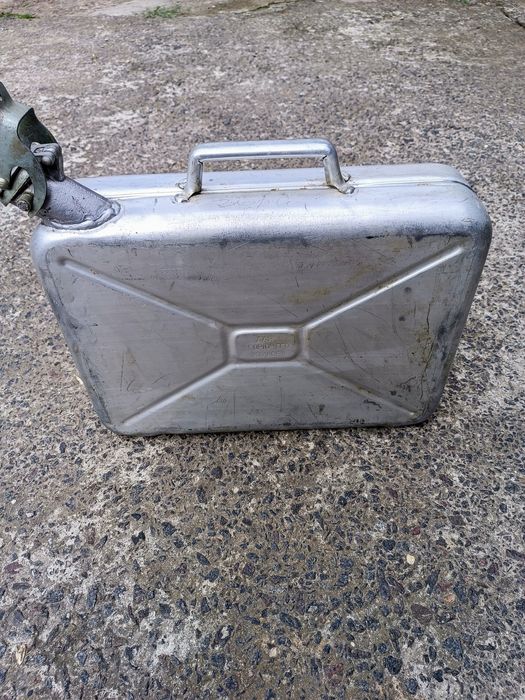 Канистра алюминиевая