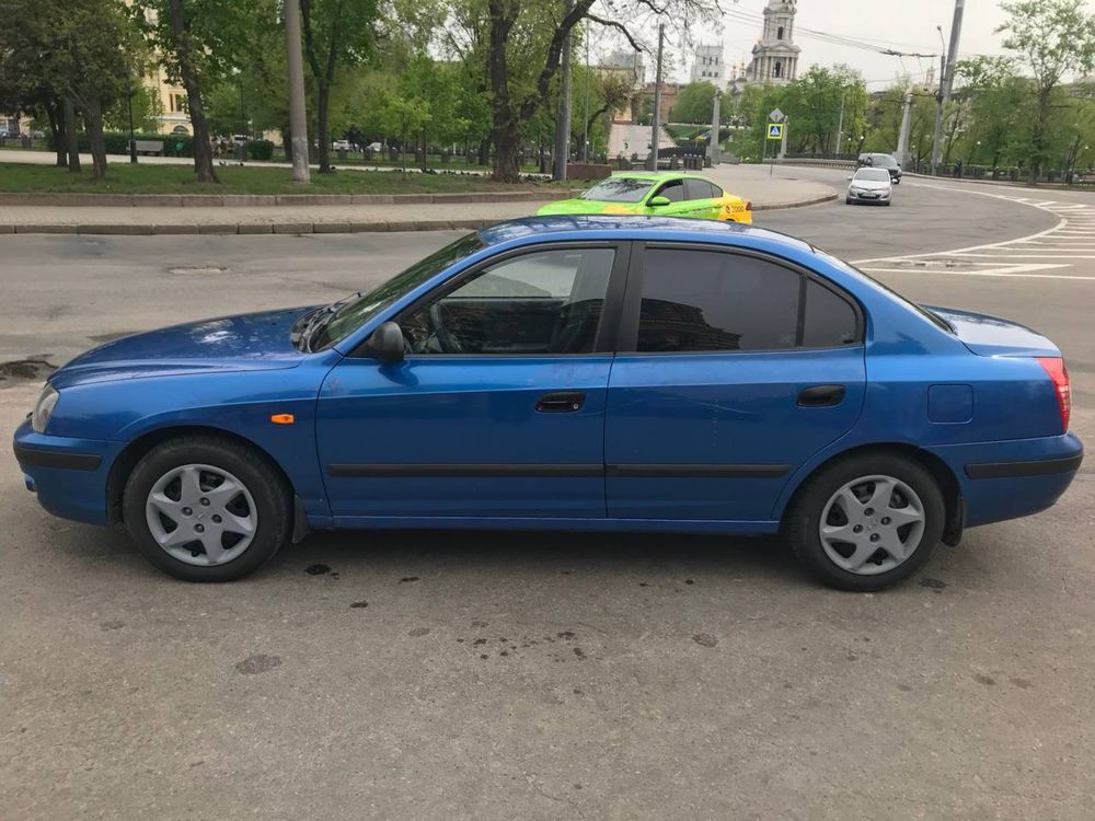 HYUNDAI Elantra 1.6 GBO 4 кондиционер