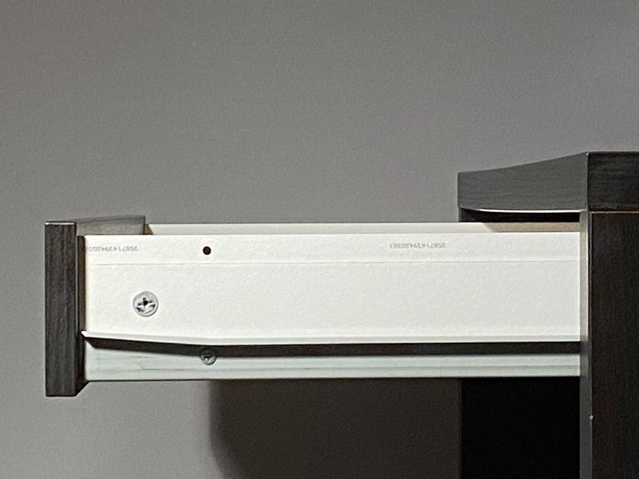 Biurko IKEA Micke / 73 x 50 cm / ciemne drewno