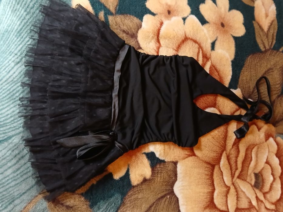 Гарна котельні сукня для дівчинки