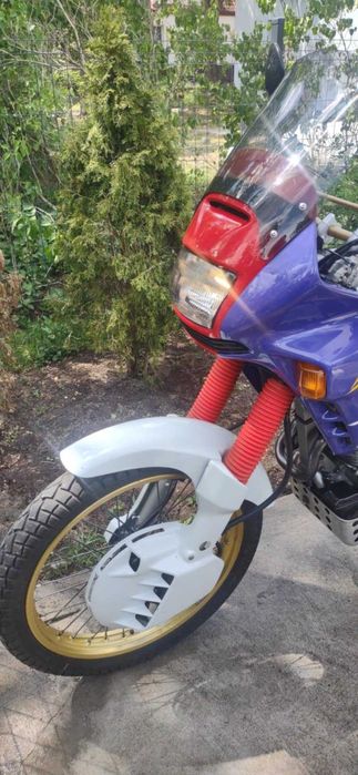 Honda NX 650 Dominator motocykl