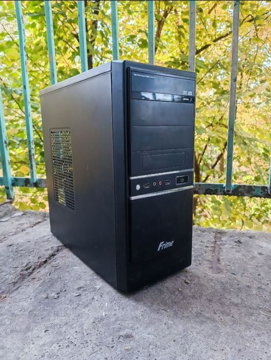 Игровой компьютер ПК системный блок RX570 i5 4gen 16ОЗУ монитор