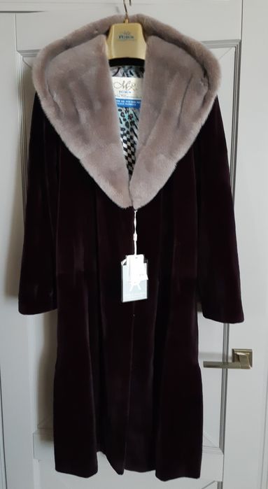 Продаю нову норкову шубу