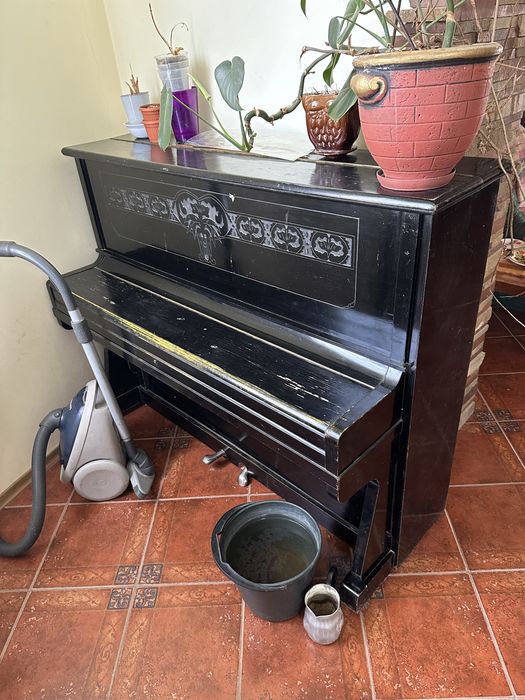 Піаніно продам