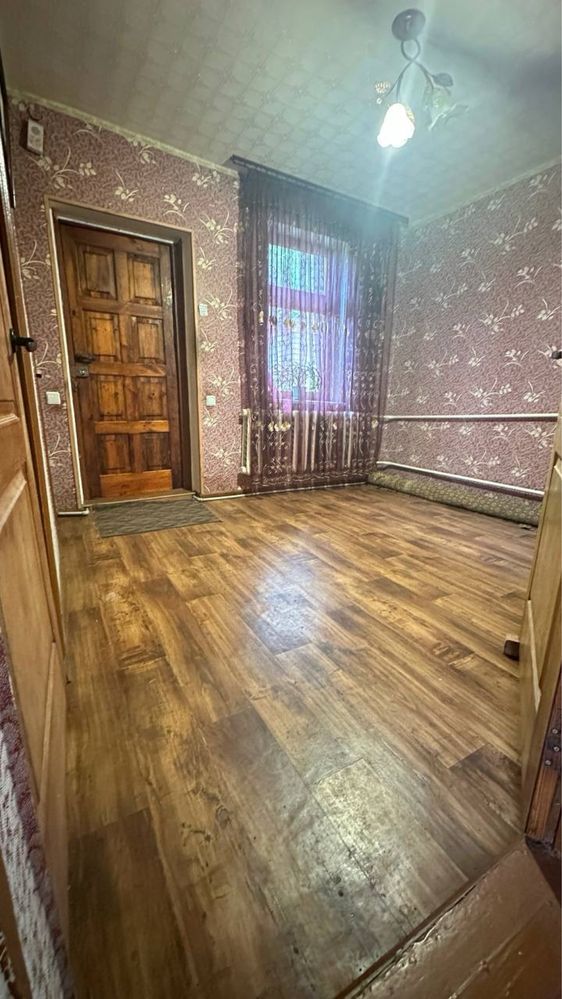 Продам 1/2 будинку з АГО, 3 кімнати, Олексіївка