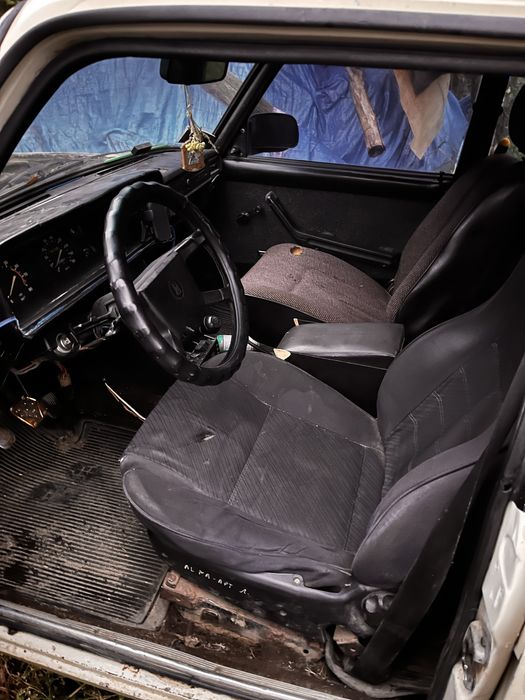 Ваз 2107 продаж заводитьця але нада іще поігратися із зажиганієм безак