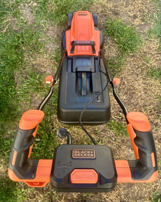 Corta-Relva Black&Decker 1200W 32cm Como Novo
