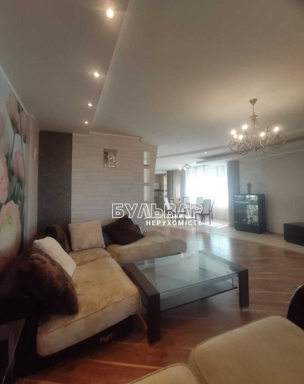 Продам 3 к.кв - 202 м2, Новострой, Гагарина 43/1, Левада, Державинская