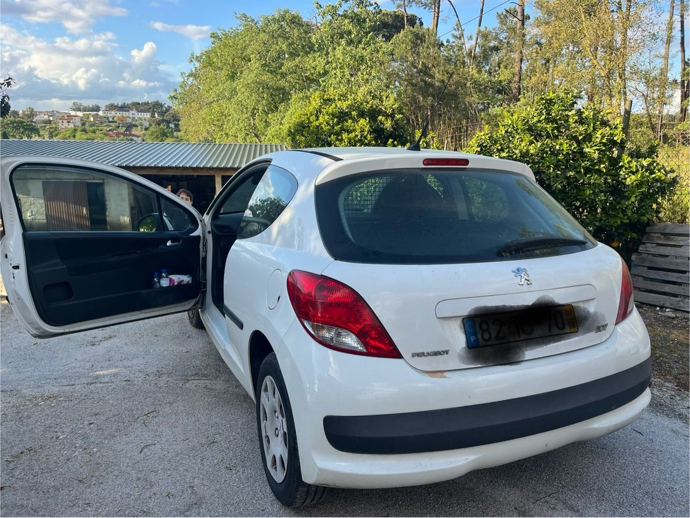 Vendo peugeot 207 em bom estado