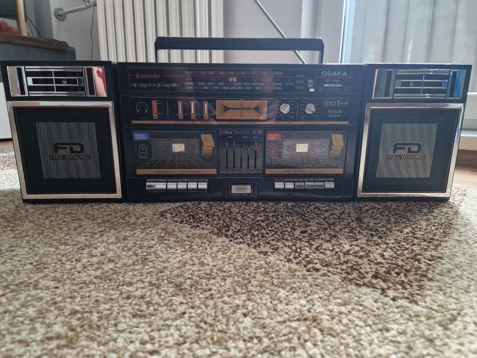Radiomagnetofon OSAKA