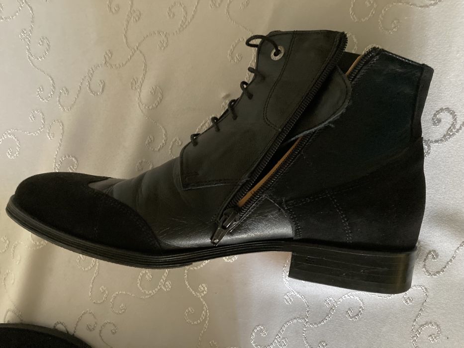 Ekskluzywne buty z zamszowymi wszywkami