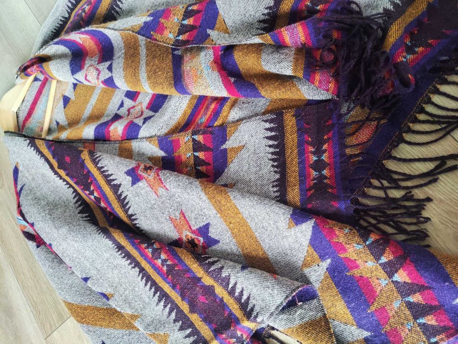 Ponczo boho H&M Indiana