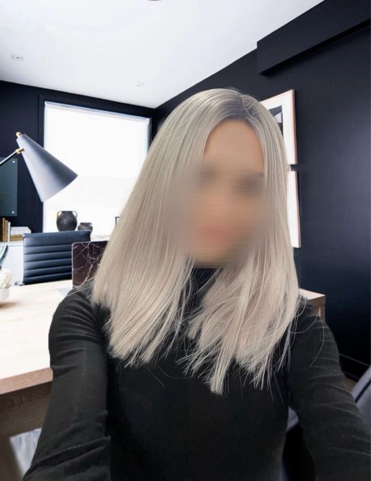 Парик блонд з розовинкою