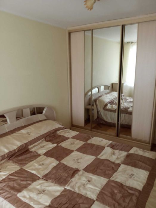 Здається квартира з І/О.