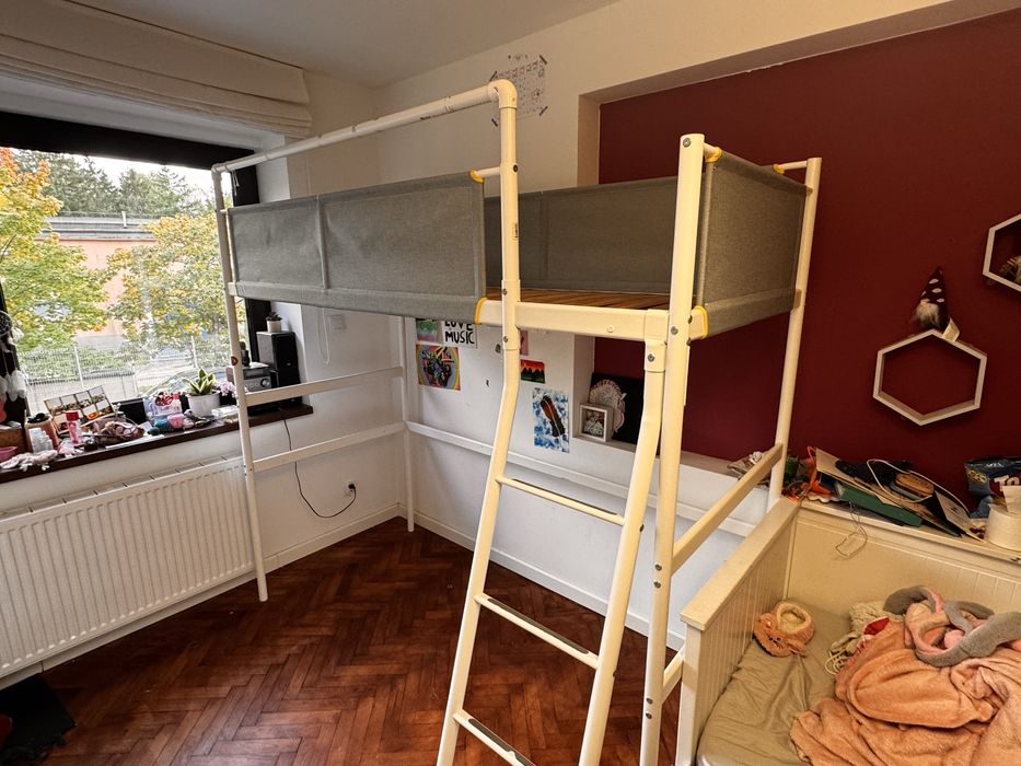 Lozko Ikea Vitval antresola pietrowe