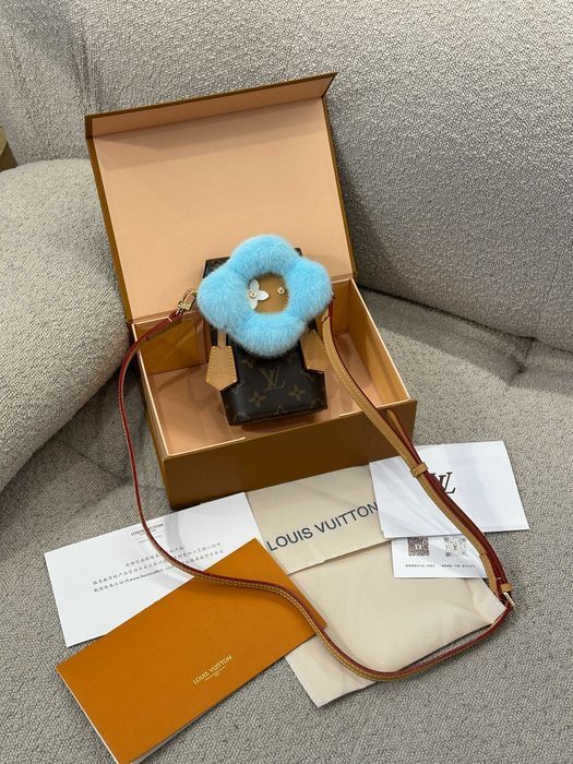 Сумка Louis Vuitton Vivienne Phone Blue Pouch (Оплата при отриманні)