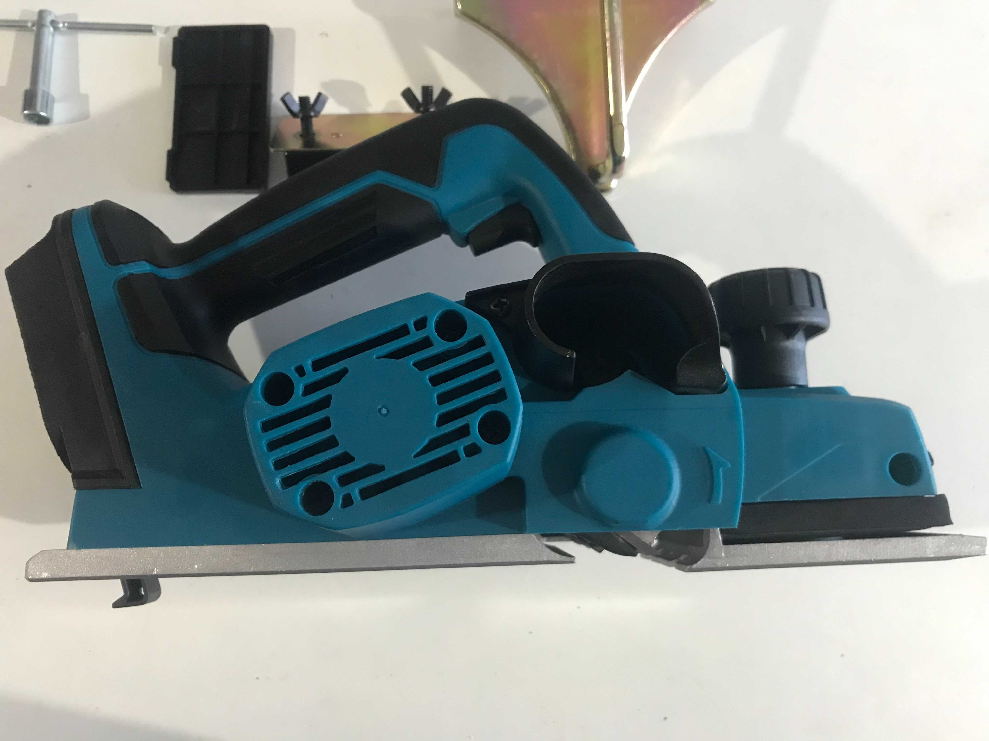 Рубанок акумуляторний  HEBERUCK для батареї Makita 18 В, 3200 об./хв.